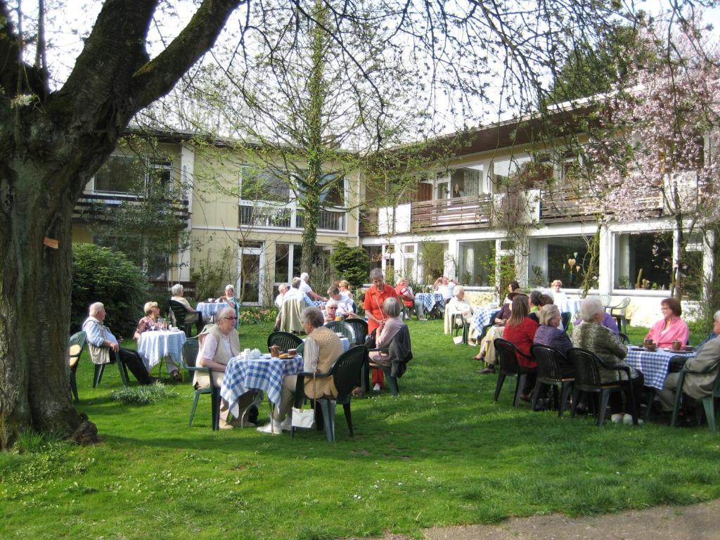 Hotel-Cafe "Schauinsland" Horn-Bad Meinberg Eksteriør bilde